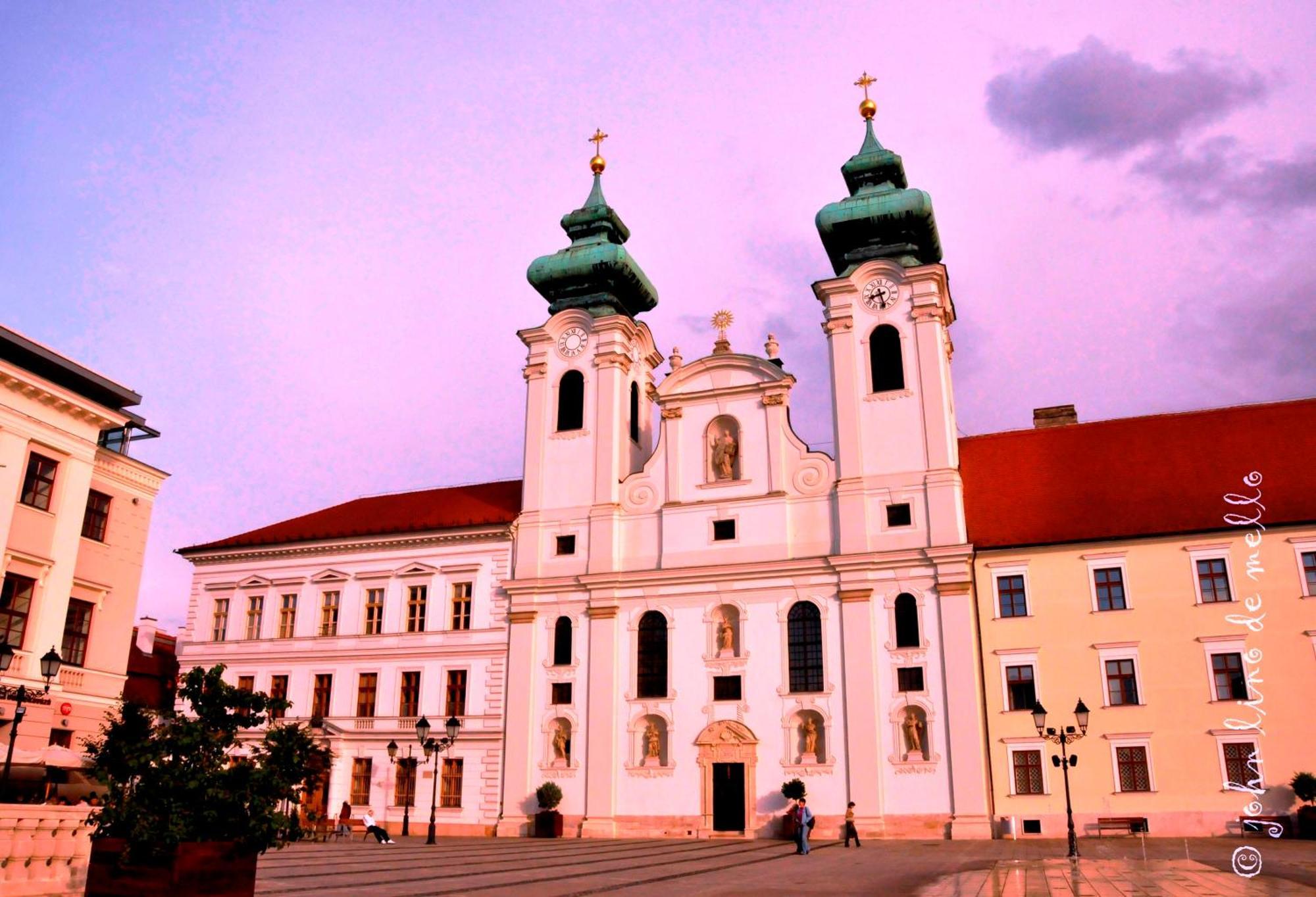 Buda Panzio Bed & Breakfast Győr Exterior foto