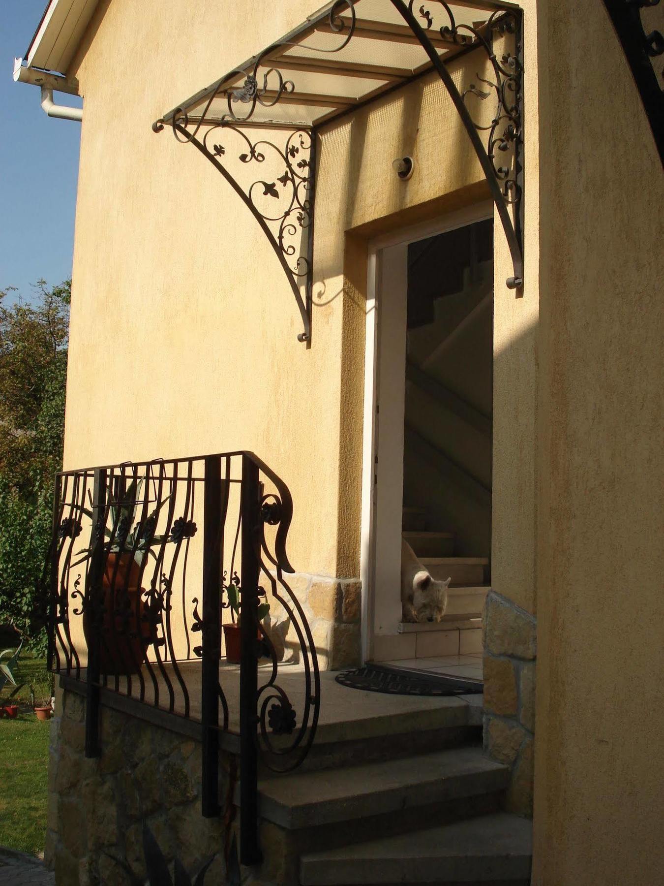 Buda Panzio Bed & Breakfast Győr Exterior foto